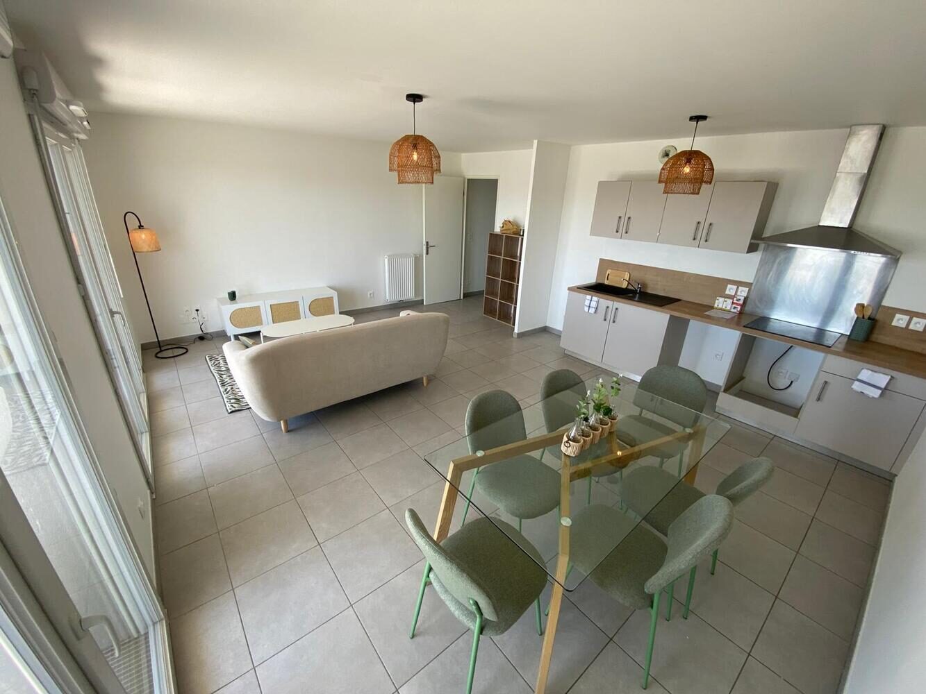 Appartement 3 pièces 74 m² · à Bordeaux · 74 m² · 1 045 €/mois