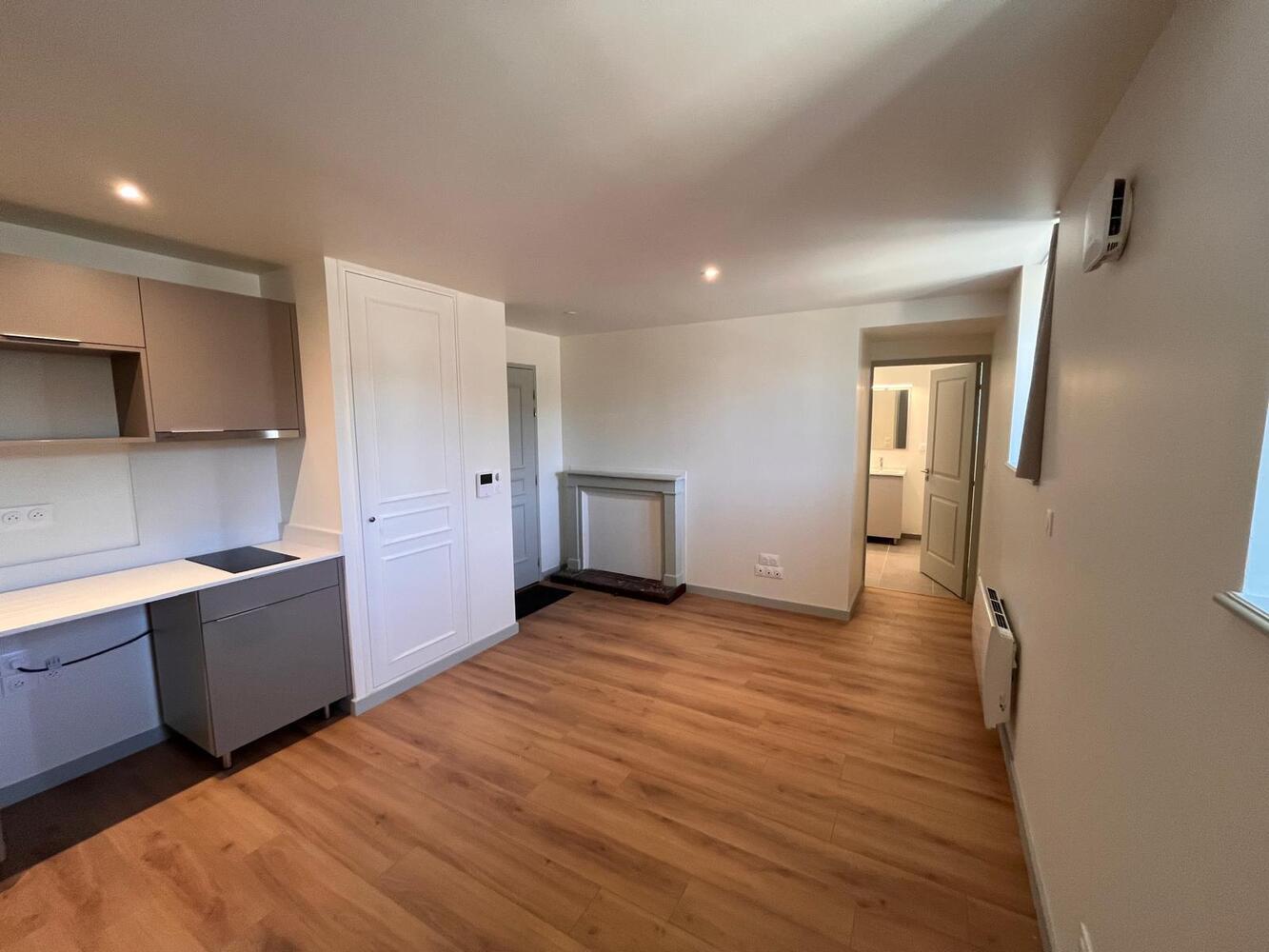 Appartement 1 pièce 24 m² · à Guingamp · 24,2 m² · 365 €/mois